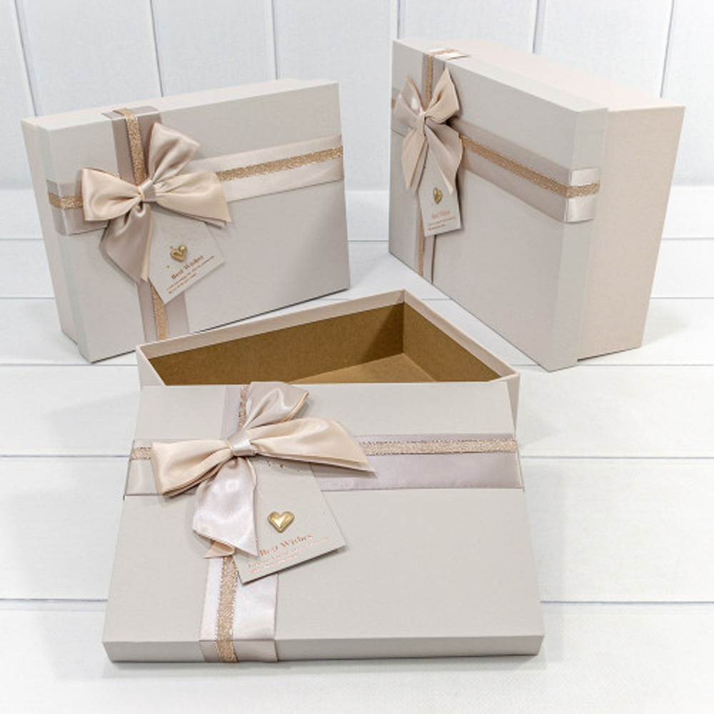 Коробка 29х21х9.5 см Набор 3 шт с двойным бантом и сердечком (Пудровый)