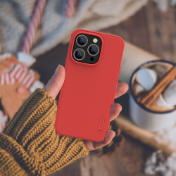 Усиленный защитный чехол красного цвета от Nillkin для смартфона iPhone 14 Pro, серия Super Frosted Shield Pro