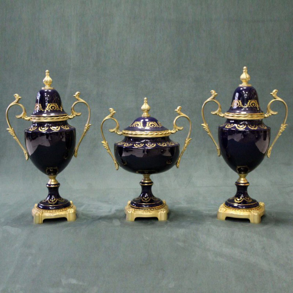 Комплект ваз в дворцовом стиле