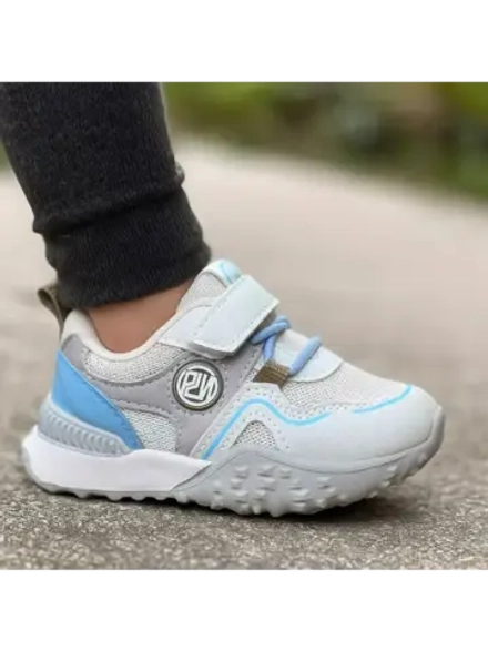 Кроссовки для девочки/