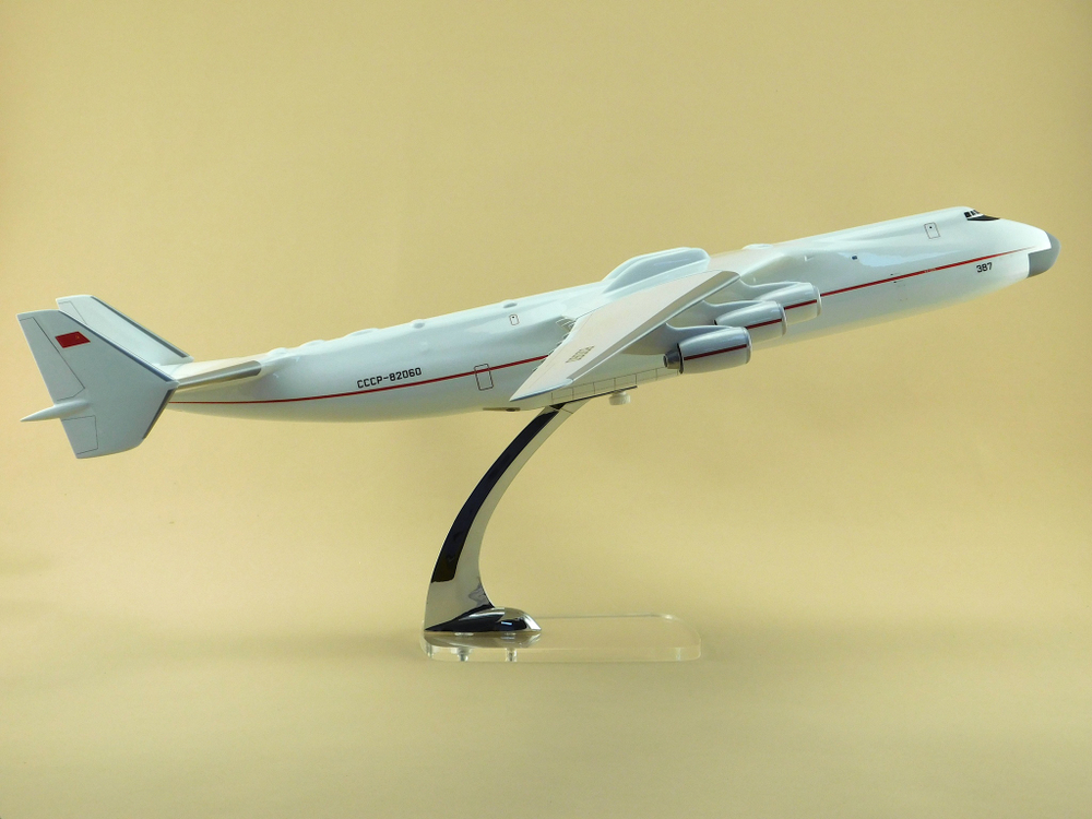 Модель самолета Ан-225 (М1:144, "МРIЯ")