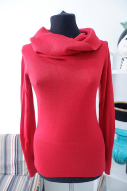 Джемпер Sela яркий 44 размер