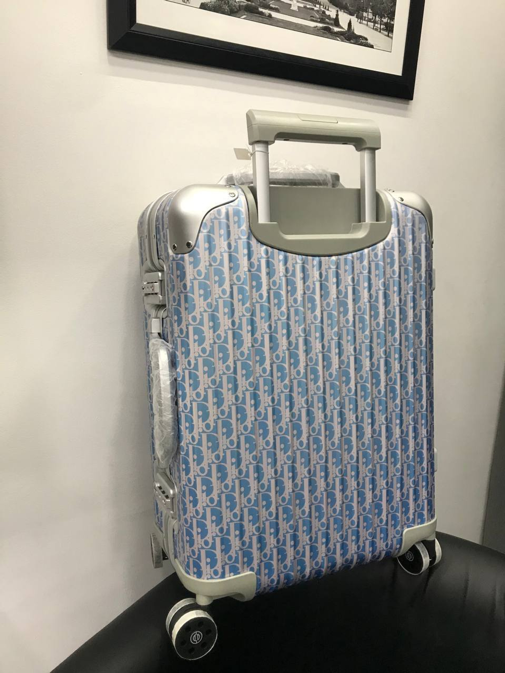 Чемодан Rimowa