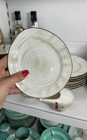 Тарелка White Fusion 18 см "яйцо" P.L. Proff Cuisine