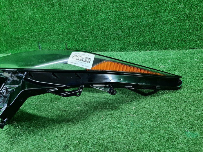 Стекло фары левое Lexus RX 4 (2019-2022)