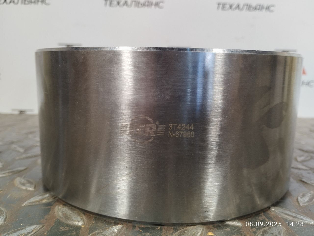 Втулка 3T-4244