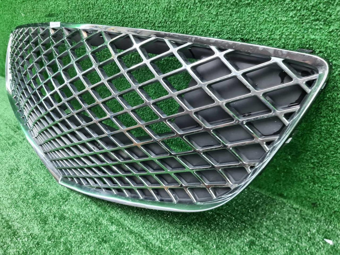 Решетка радиатора Genesis G80 2 (2020-2024)