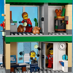 Конструктор LEGO City - Ограбление банка 60317