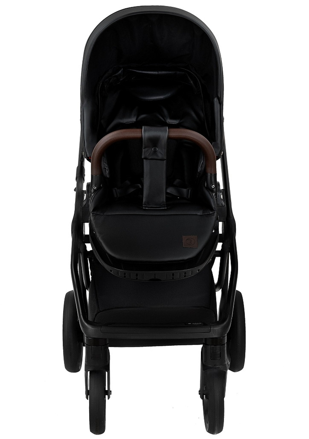 Детская коляска Roan Esso Кожа 3 в 1 с автокреслом Pituso Santiso Pro ESSK/210/1 Black /Black/руч.Тем.коричневый