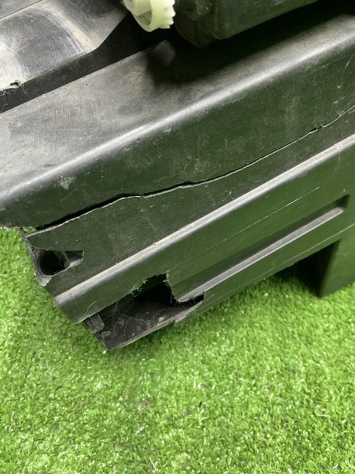 Битая Фара правая Jetour Dashing (2022-н.в.) LED