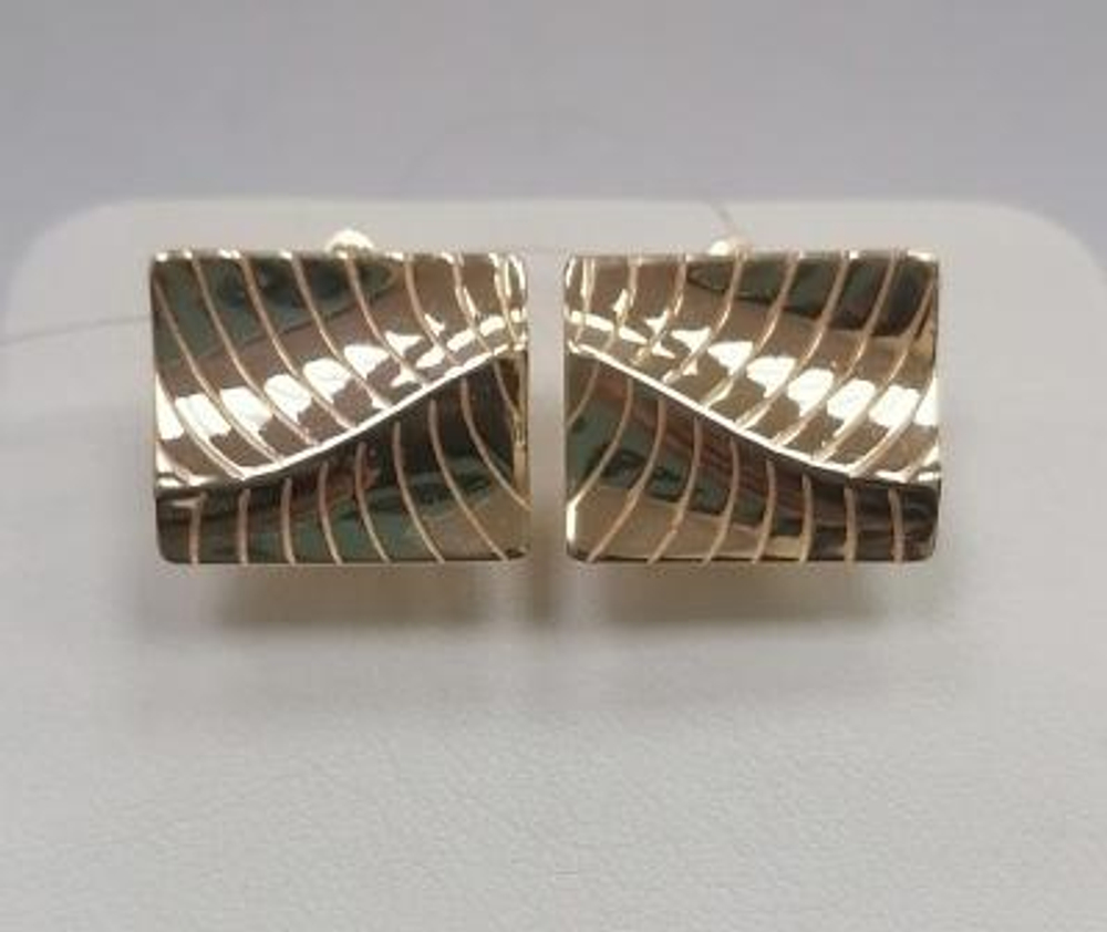 Серьги из золота