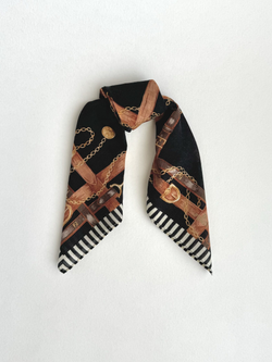 Платок чёрный с ремнями Fendi