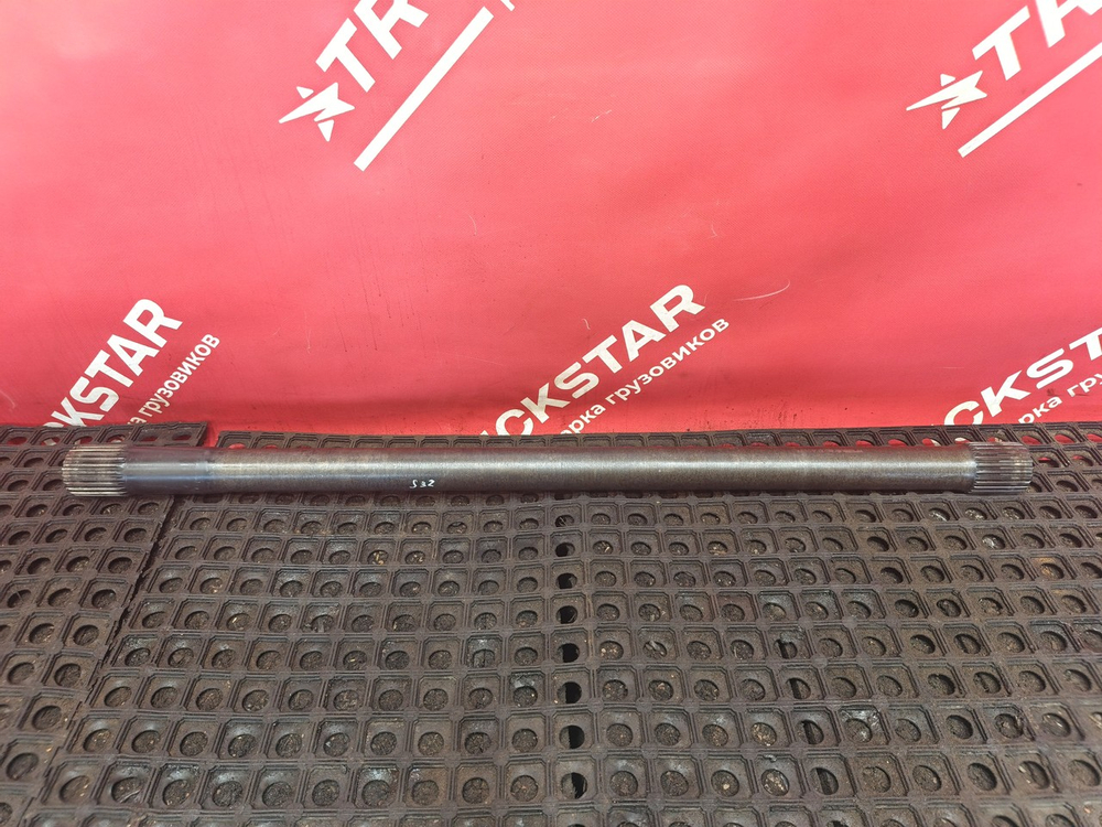 Полуось задняя