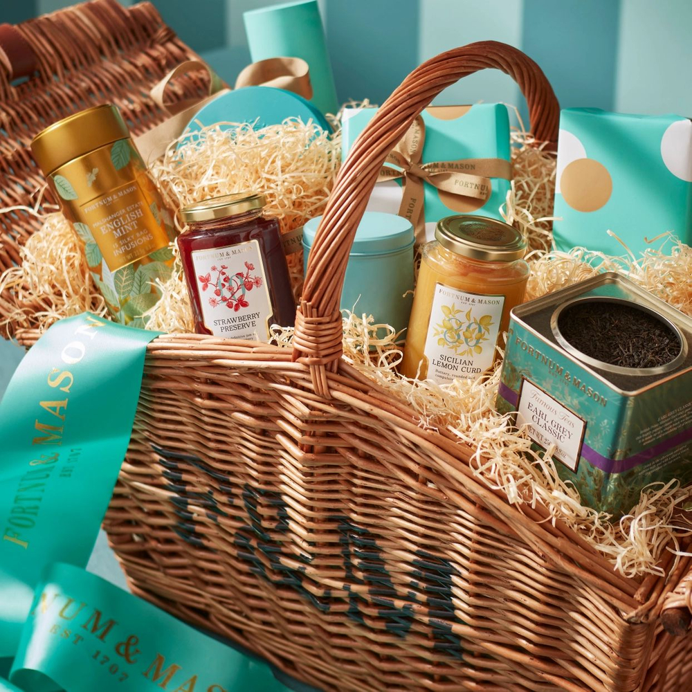 Fortnum&Mason Набор для пикника с чаем The Fortnum's Classic Collection Hamper