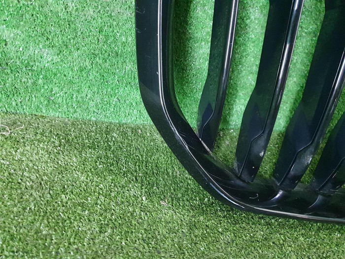 Решетка радиатора BMW X5 G05 (2018-2023)