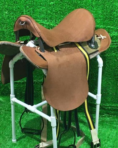 Седло кавалерийское