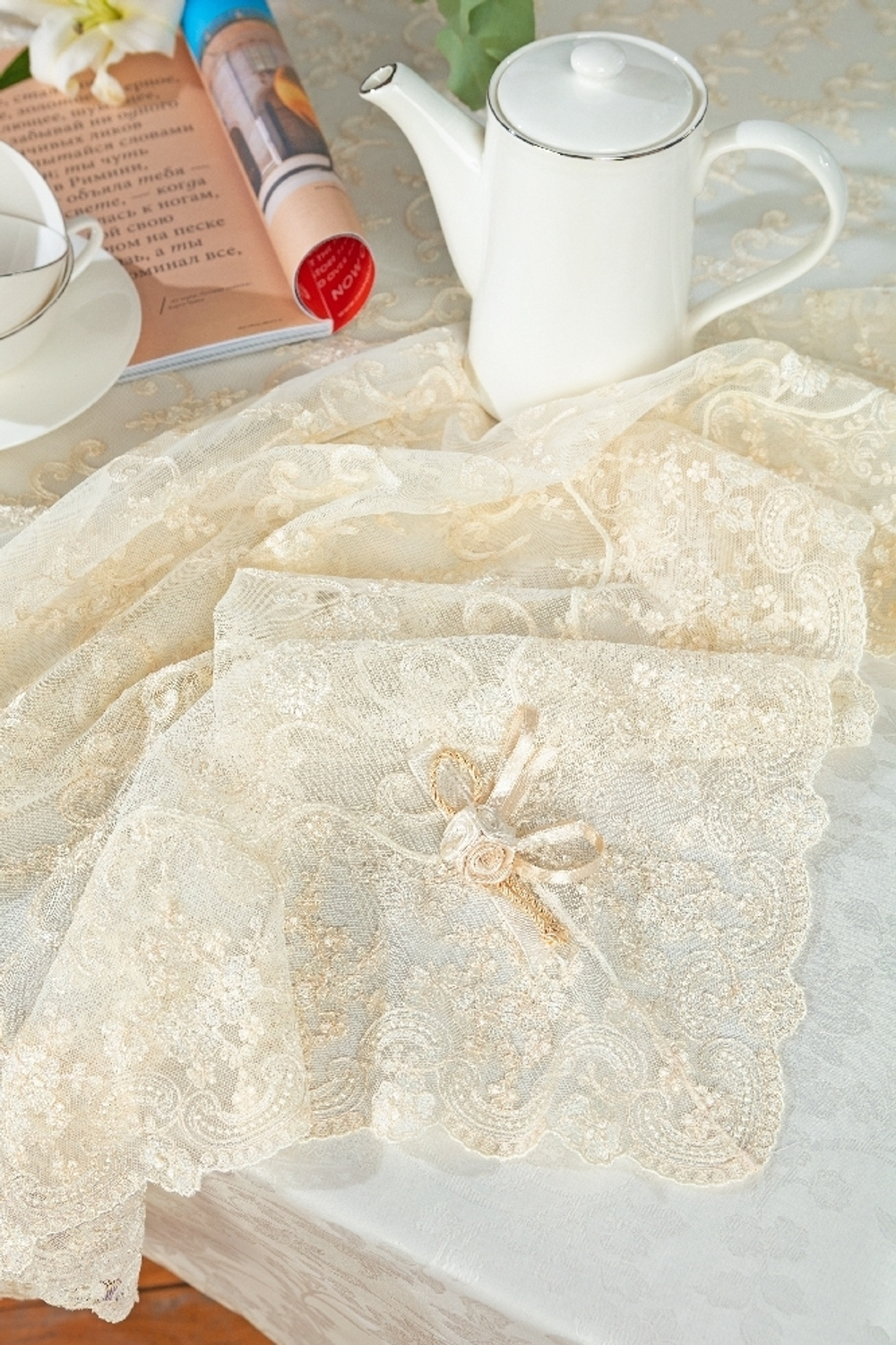 Скатерть круглая 180 Domus 3557 Ivory кружевная