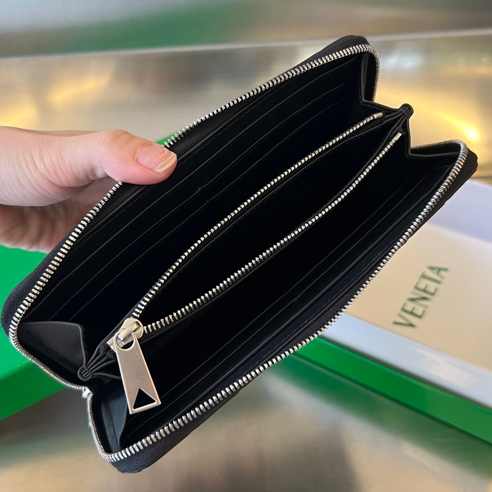Bottega Veneta Zip Around Wallet