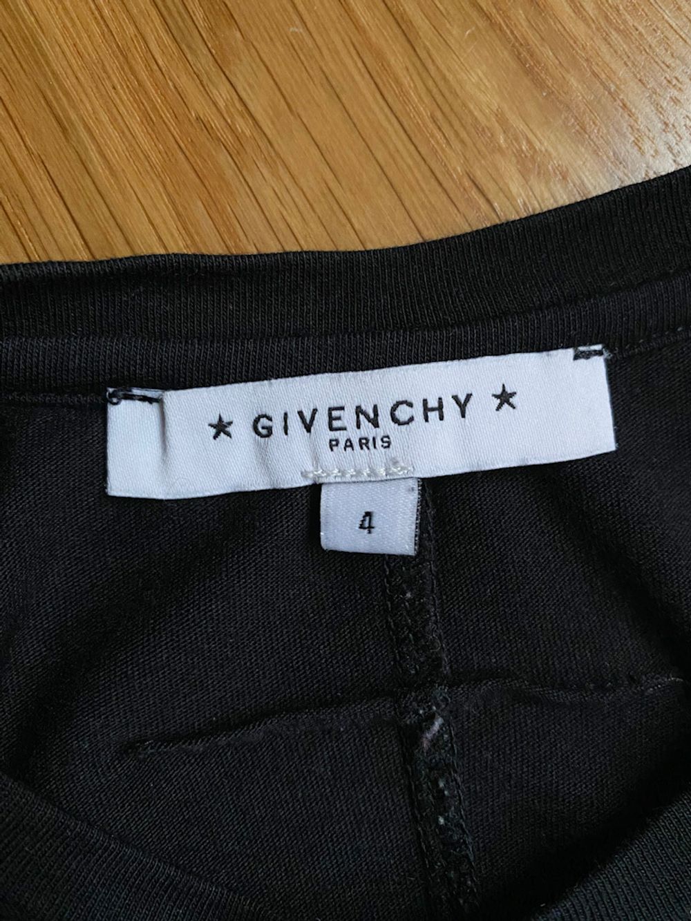 Лонгслив Givenchy, 104