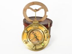 Nautical Морской компас в кожаном футляре