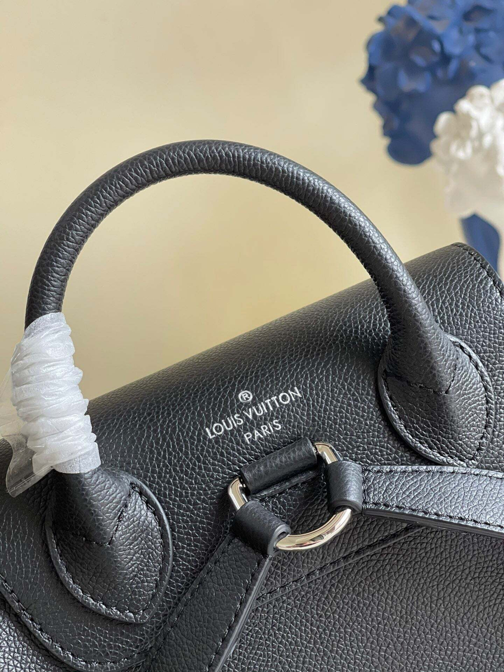Louis Vuitton Lock Me Backpack 28 cm