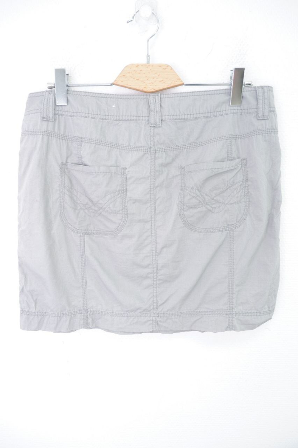 Юбка серая с карманами 42 размер