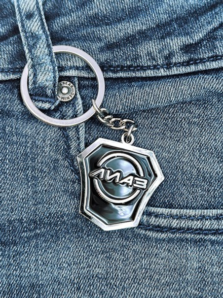 Брелок Ликинский автобусный завод (логотип ЛиАЗ чёрный)