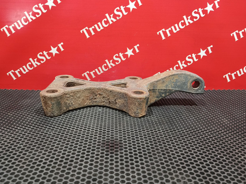 Кронштейн заднего амортизатора левый