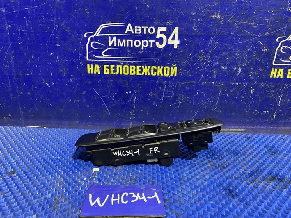 Блок управления стеклоподъемниками NISSAN STAGEA 1996-1998