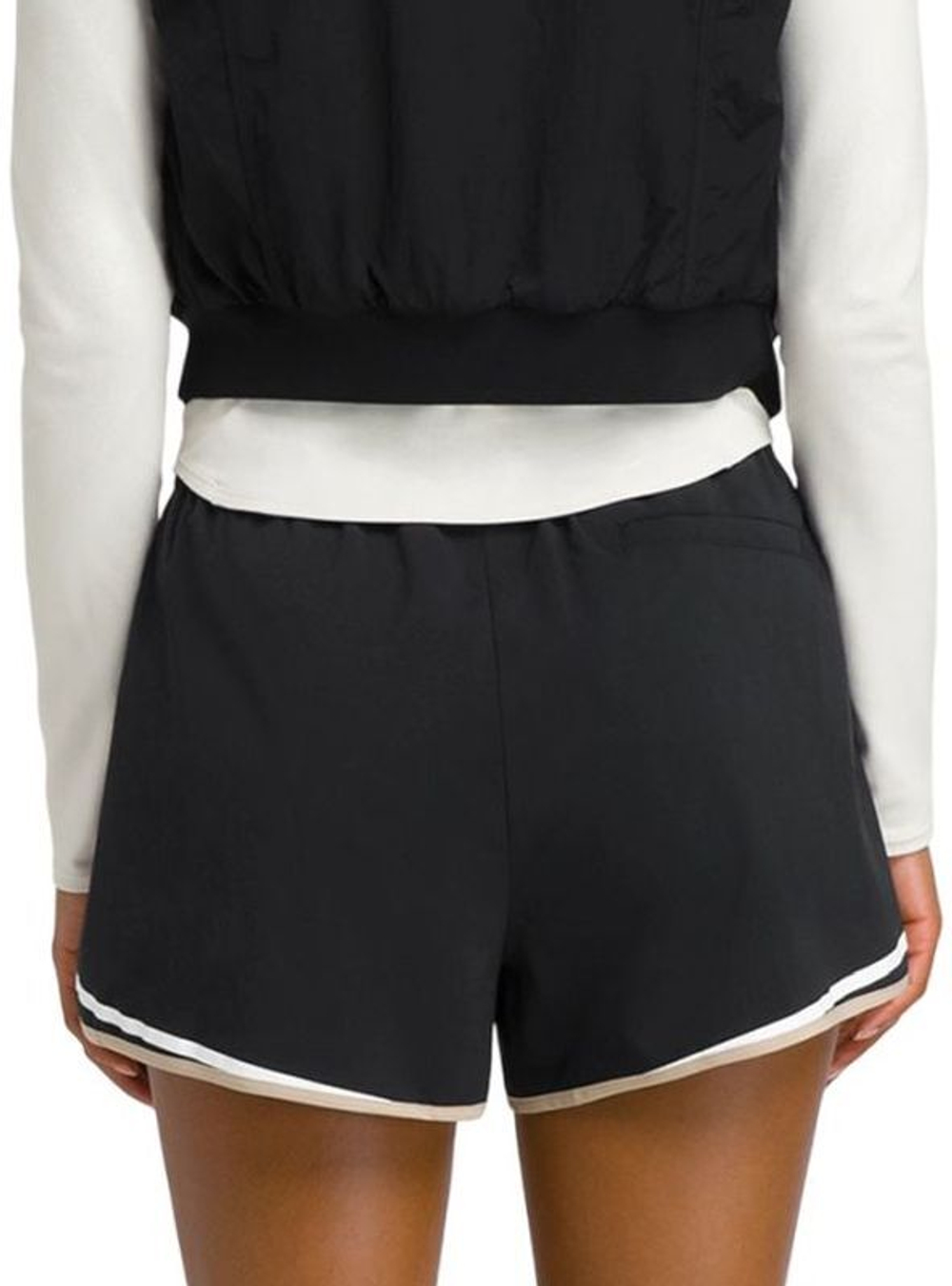 Женские Шорты теннисные Wilson Ellyn - черный