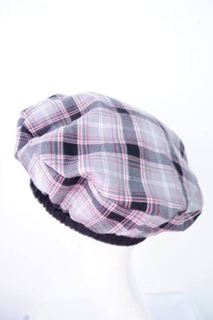 Берет в клетку на 2 года