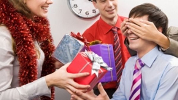 Выбираем подарки родным и близким!