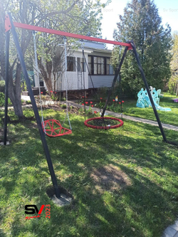Монтаж уличных качелей Sv Sport