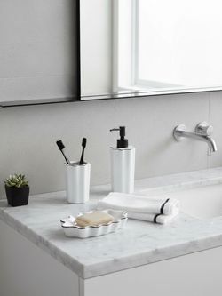 Стакан для зубных щеток Camellia, белый