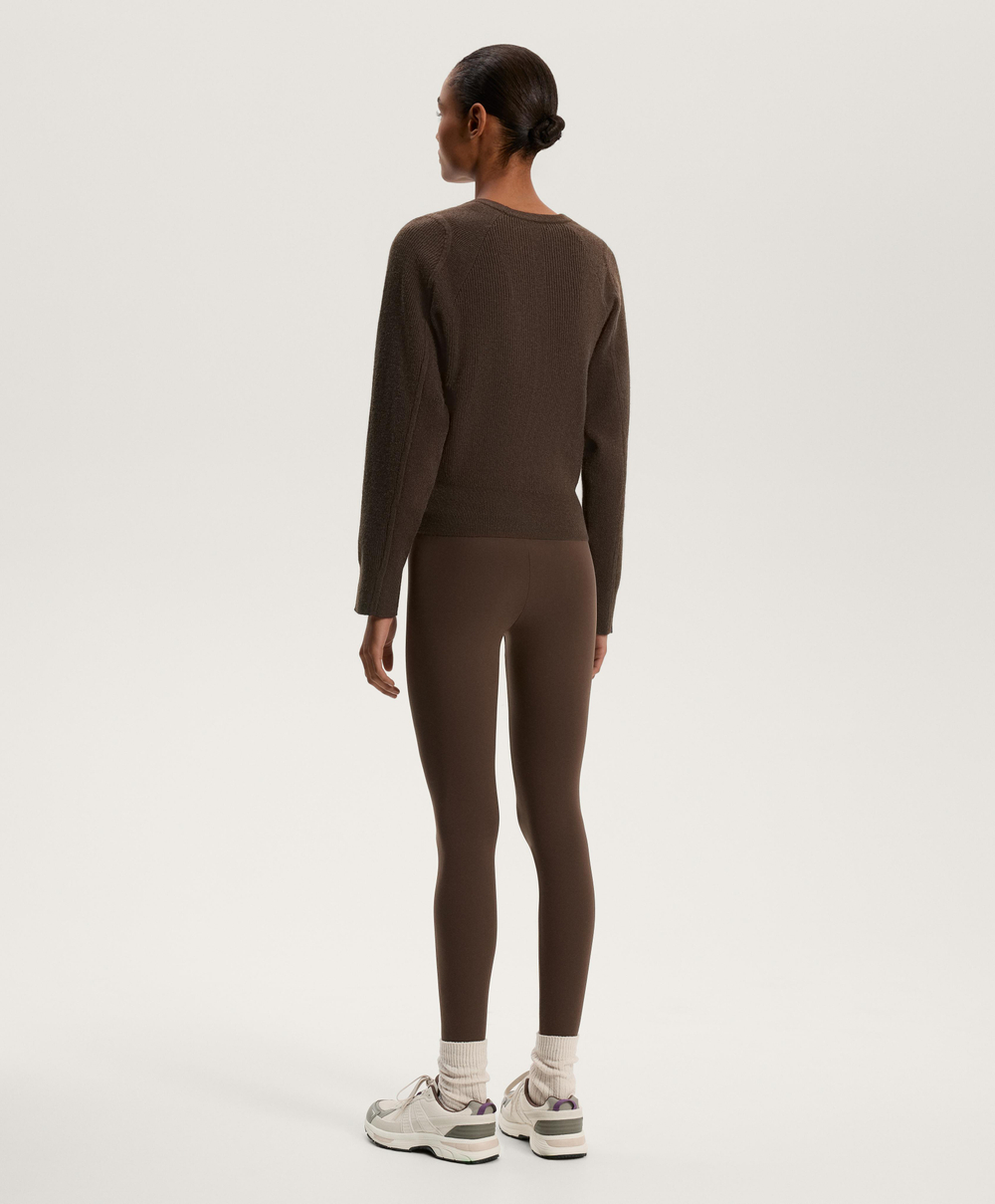 Oysho Вязаный джемпер в рубчик с приталенной талией, коричневый