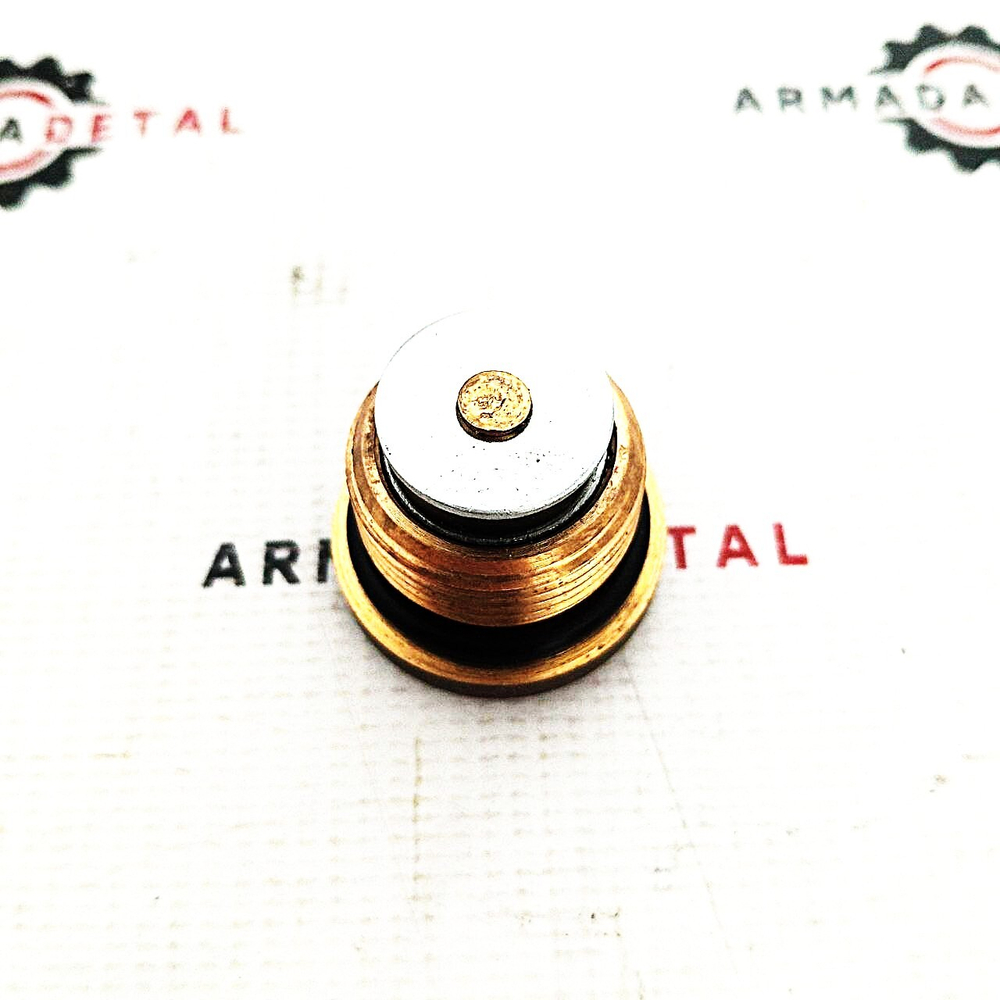 Пробка заливная с магнитом JCB 816/82010, 10/906479 Аналог