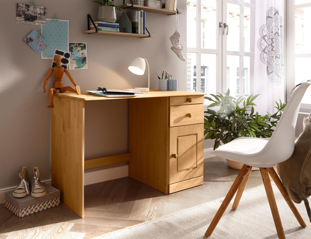 Письменный стол Вадим из массива сосны с ящиком и тумбой, лакированный