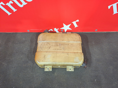 Бачок отопителя 7L