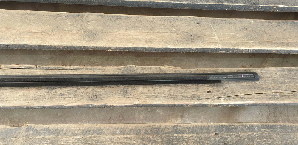 Молдинг двери передней левой GL GLS (X166) Б/У Оригинал A1667250165