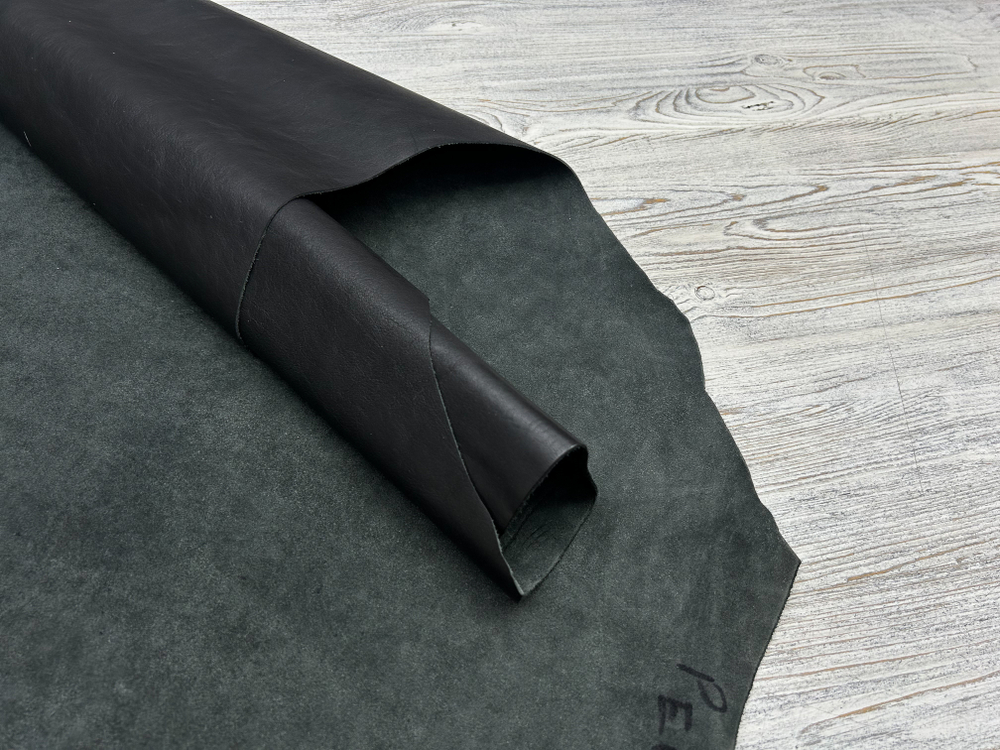 Буфало цв. Черный / Buffalo Vintage Nero, толщ. 1,4-1,6 мм, натуральная кожа