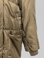 Куртка Rosy Pink 2990 однотонная со скрытой молнией и манжетами на рукавах