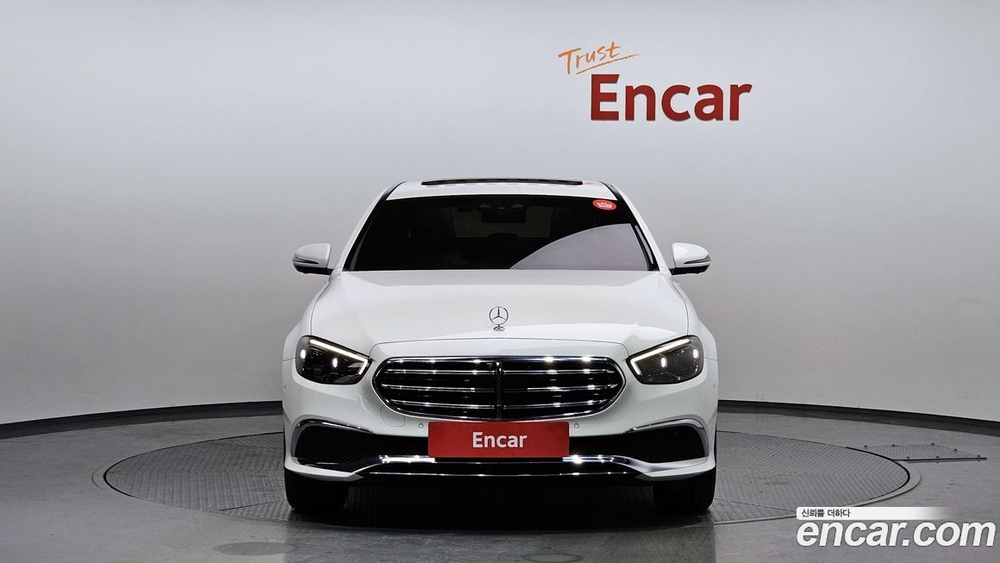 Mercedes-Benz E-Class W213 E300e 4MATIC Exclusive (02.2021)