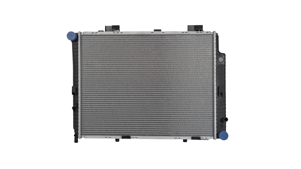 Радиатор охлаждения Mercedes E-Class W210