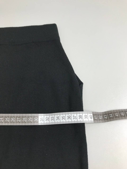 Юбка лаконичного кроя 40 размер
