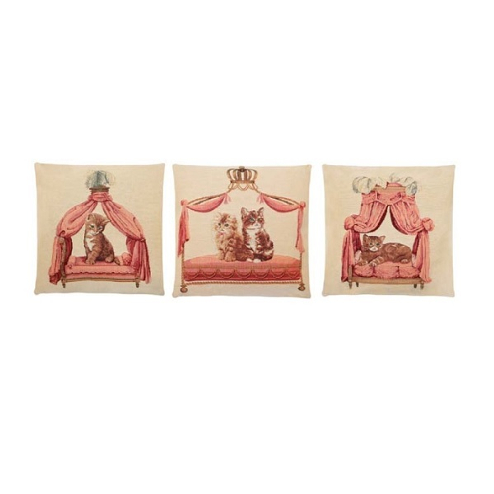 Подушка Кошка под балдахином