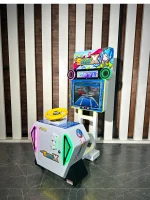 Автомат с видео игрой «Космо Х»