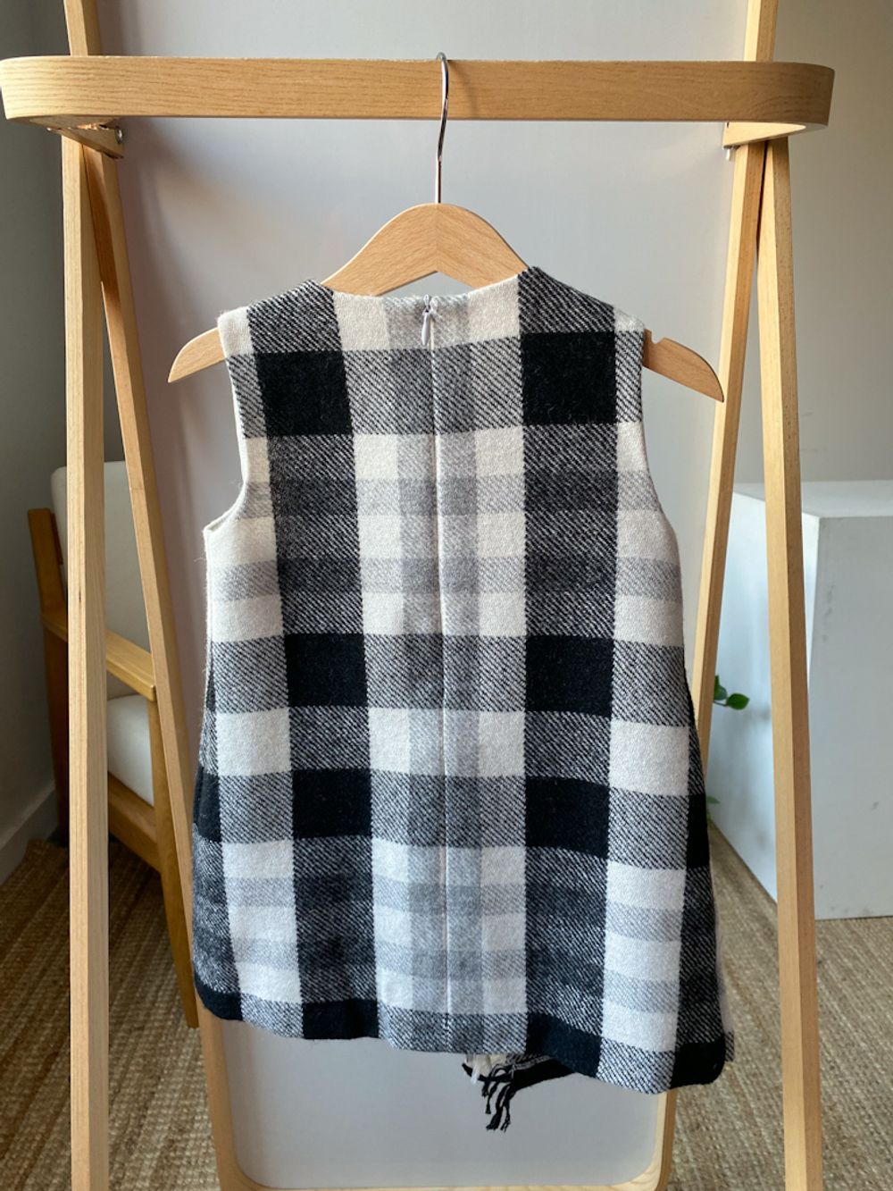 Шерстяное платье Il Gufo, 98