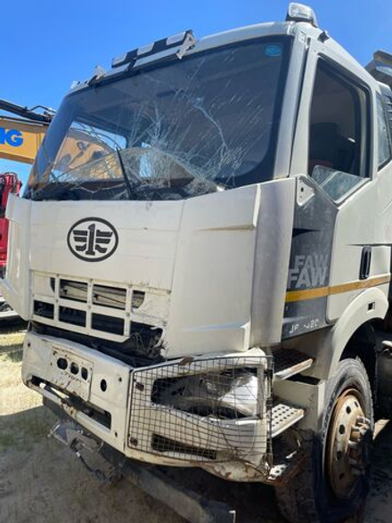 FAW J6 6x6 Самосвал CA3250P66K24L1TE5 (Дизельный, 11,1 л, 420 л.с., МТ)