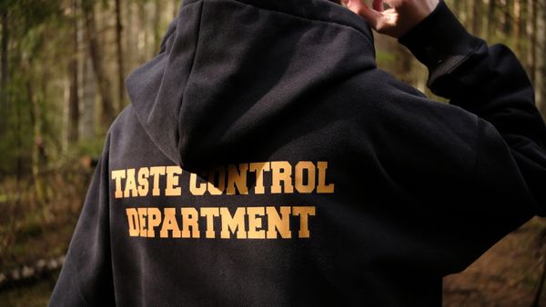 Худи Taste Control на молнии черный - фото 4