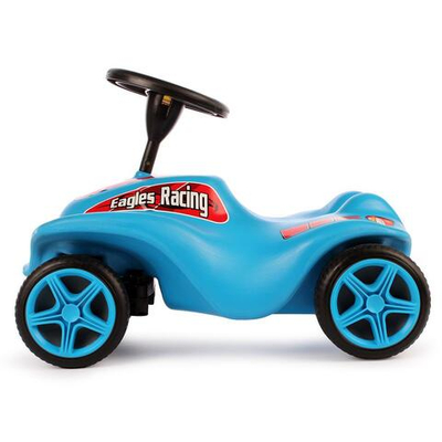 Пластмассовая игрушечная машина для детей "Толокар"